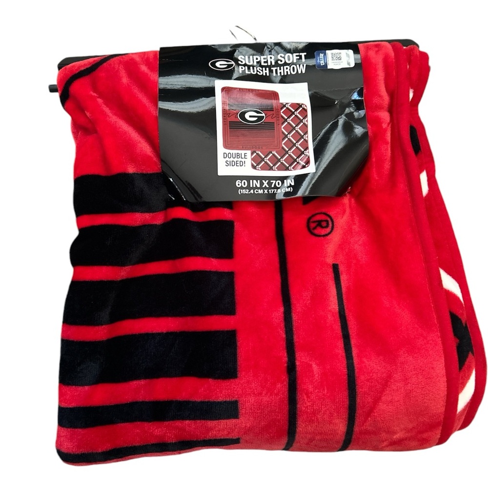 UGA Georgia Bulldogs Collegiate Super Soft Double Sided Plush Throw 60” x 70”